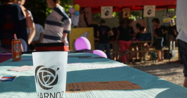 Le verre estampillé "Charnoz"